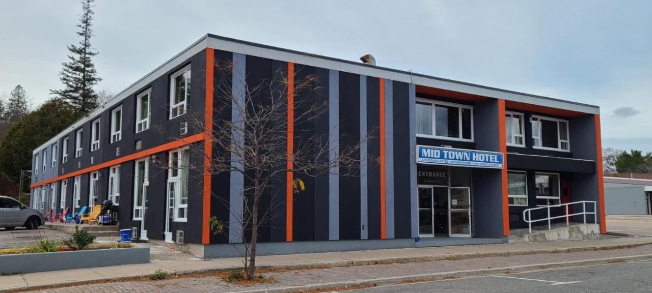 Midtown Hotel Parry Sound Ngoại thất bức ảnh