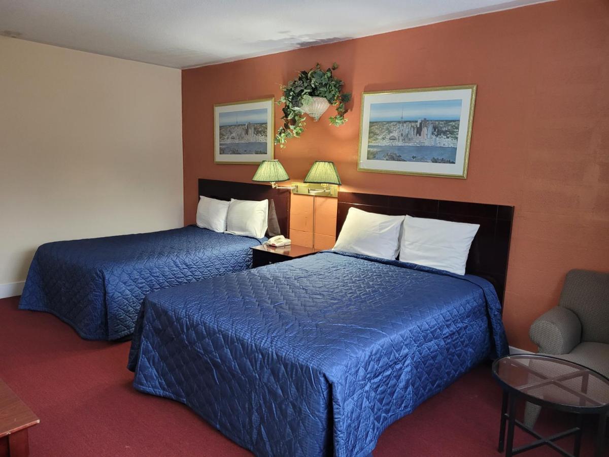 Midtown Hotel Parry Sound Ngoại thất bức ảnh