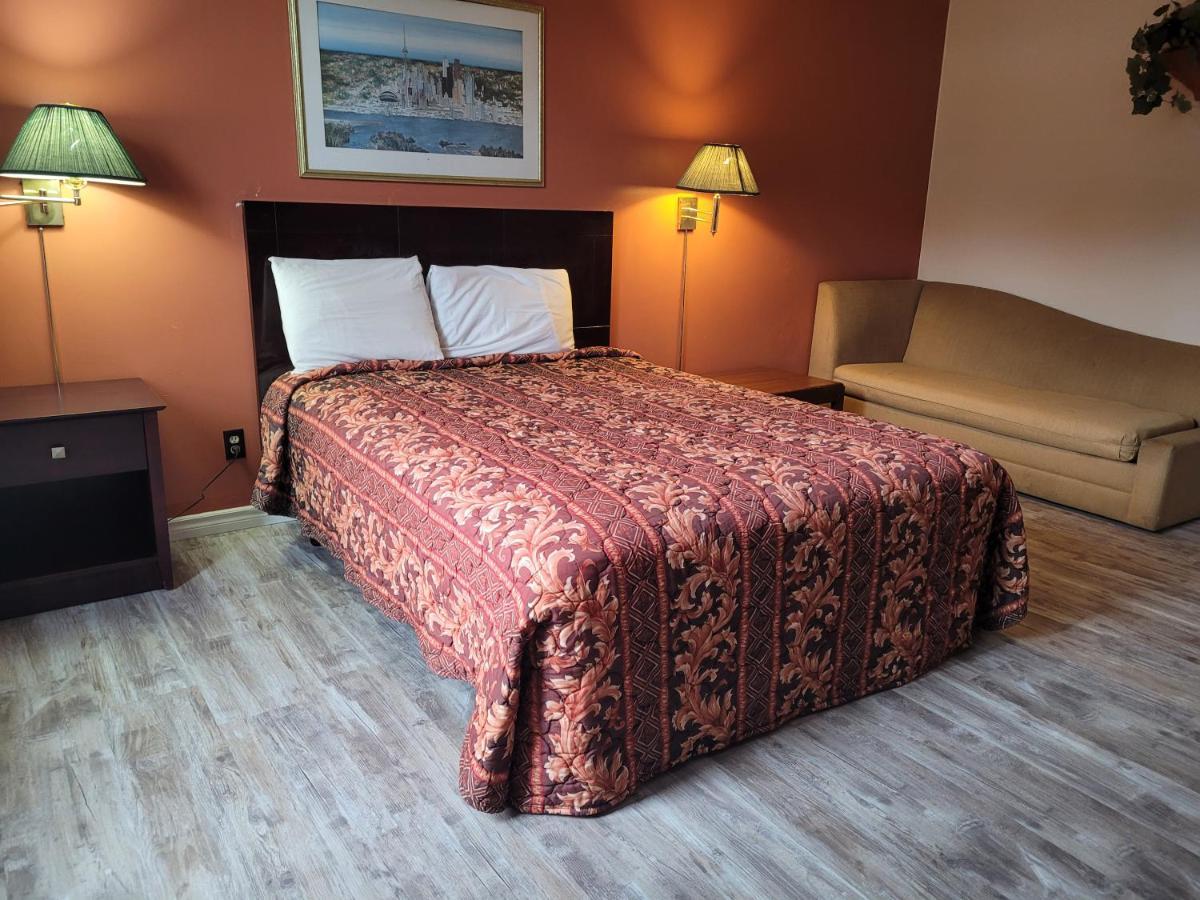 Midtown Hotel Parry Sound Ngoại thất bức ảnh