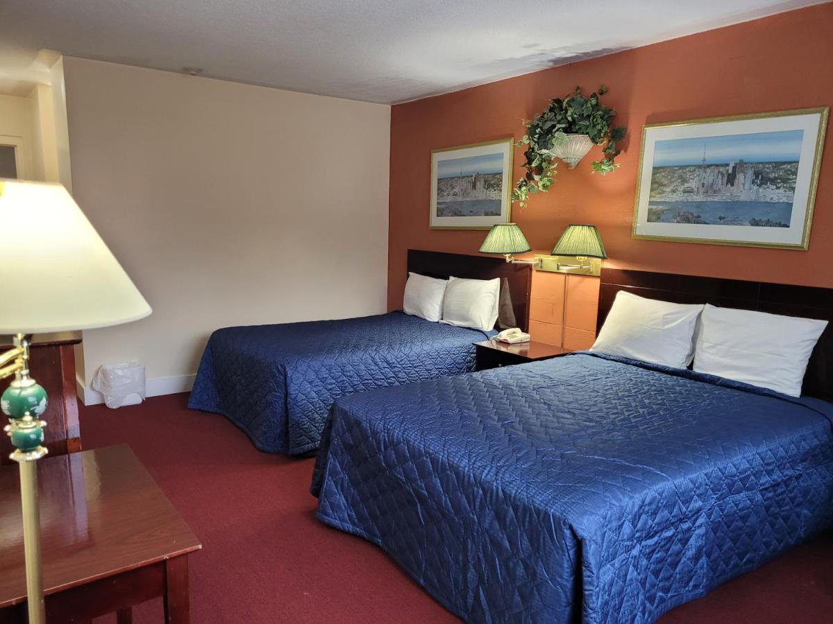 Midtown Hotel Parry Sound Ngoại thất bức ảnh